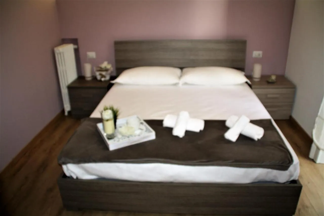 Le Colonne Milano Bed & Breakfast 0*, Milan